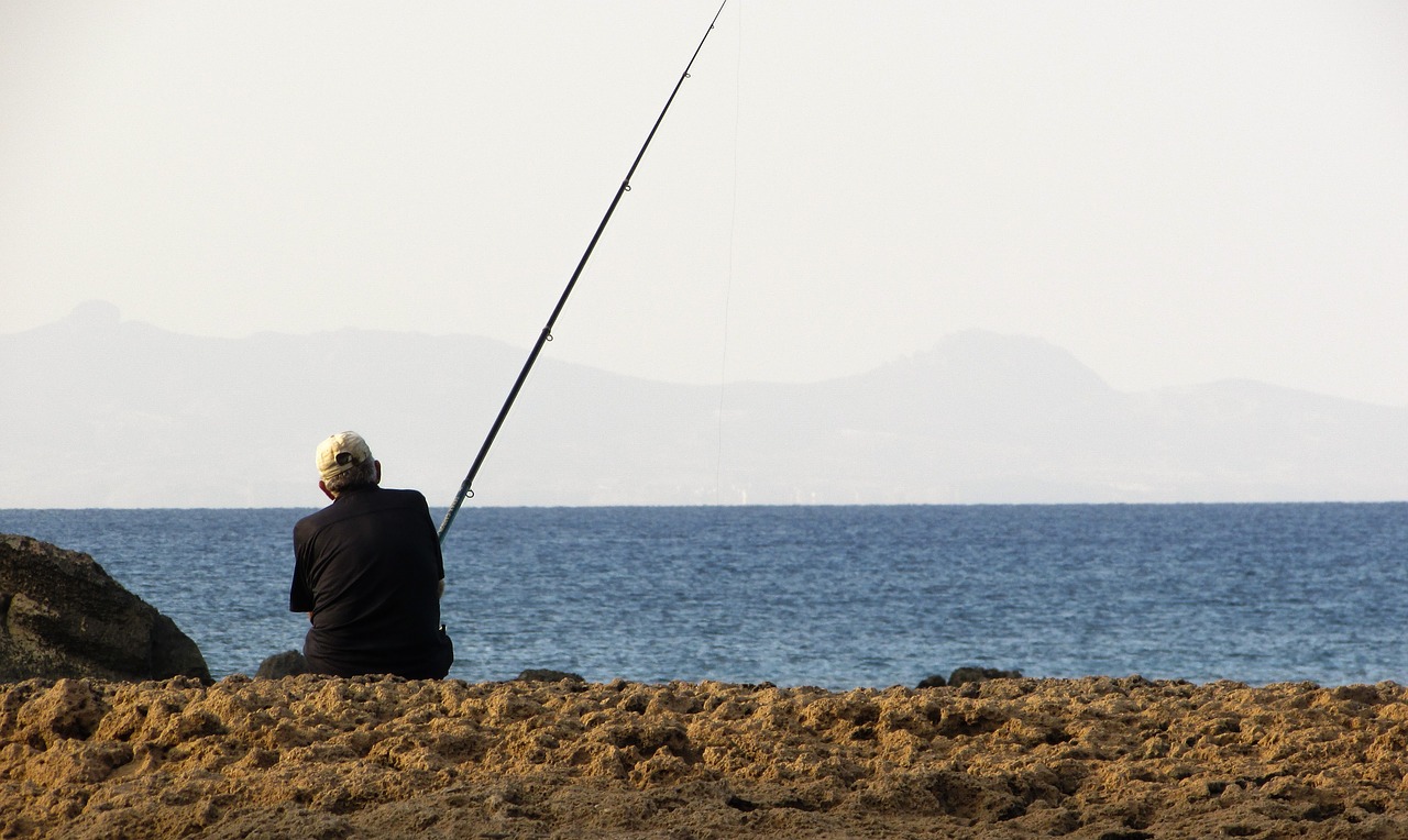 fishing fisherman hobby free photo