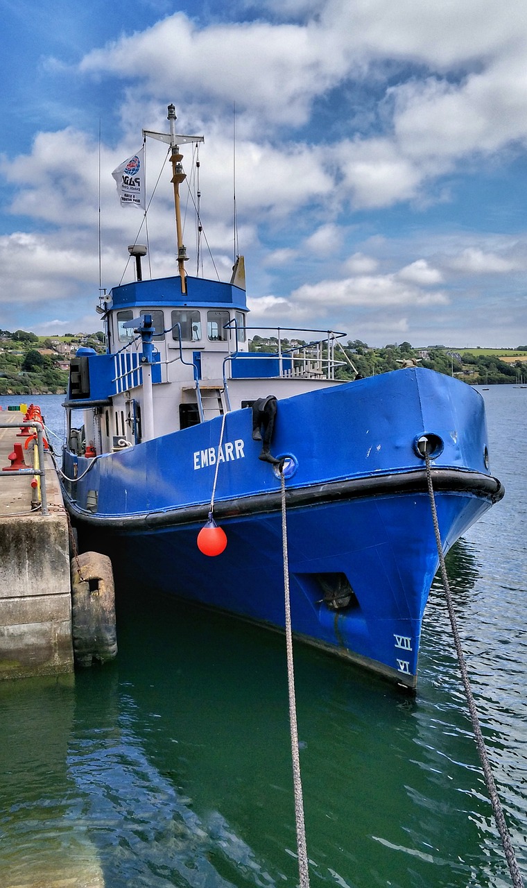 fishing trawler boat free photo