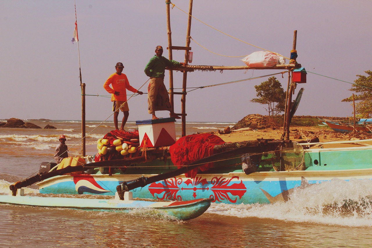 fishing traditional boat free photo