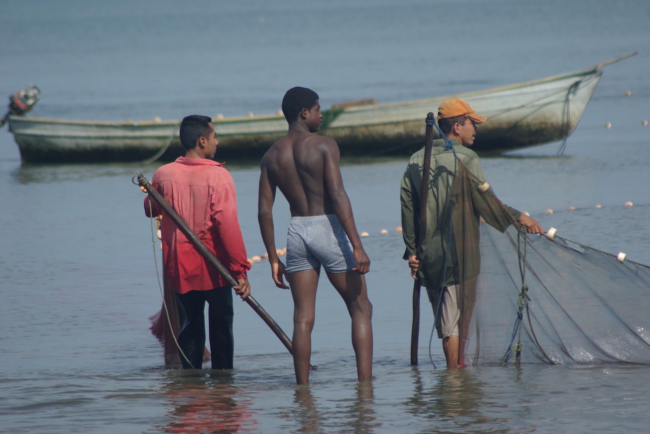 fishing people livingston free photo