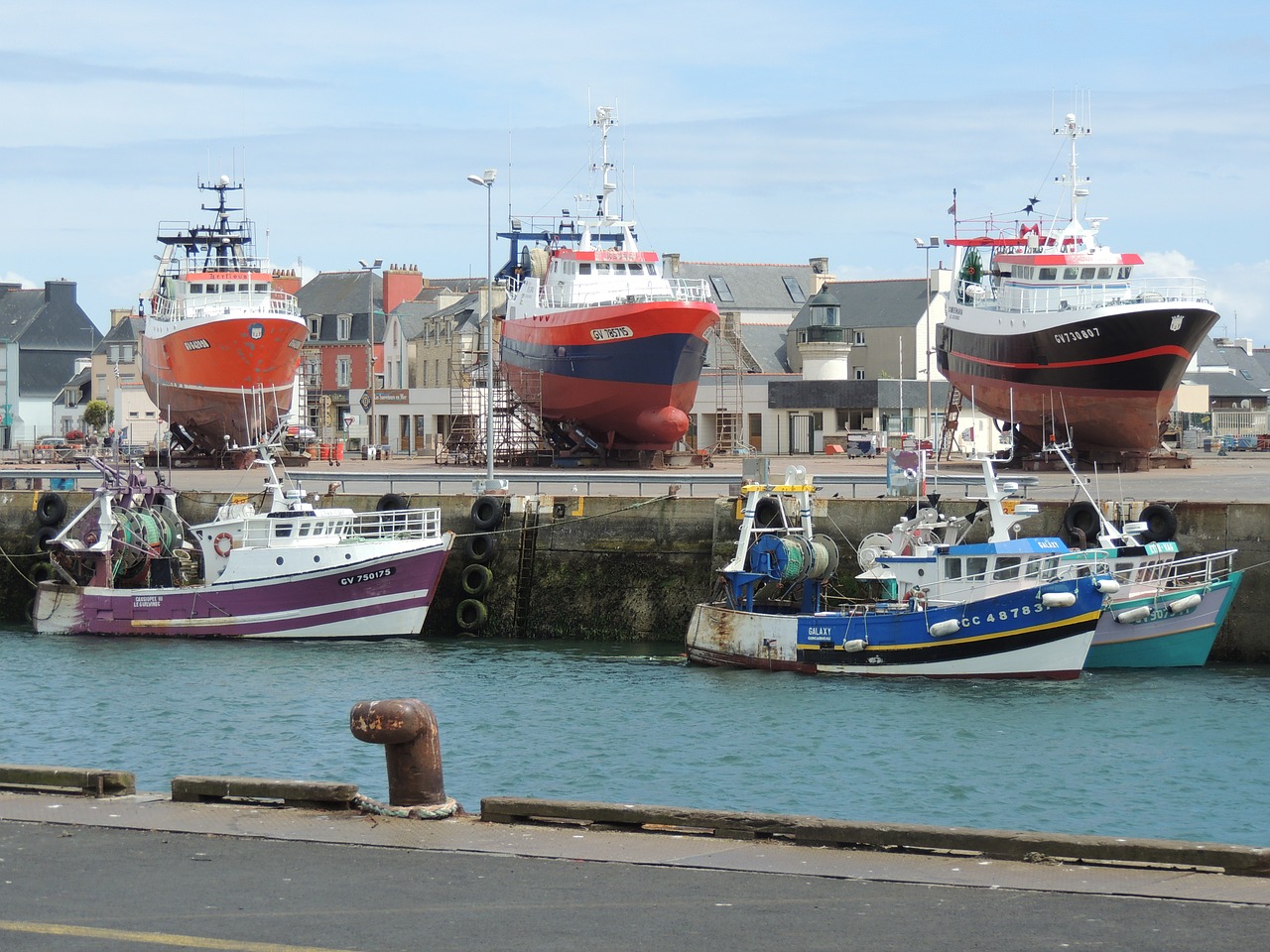 fishing port trawler free photo