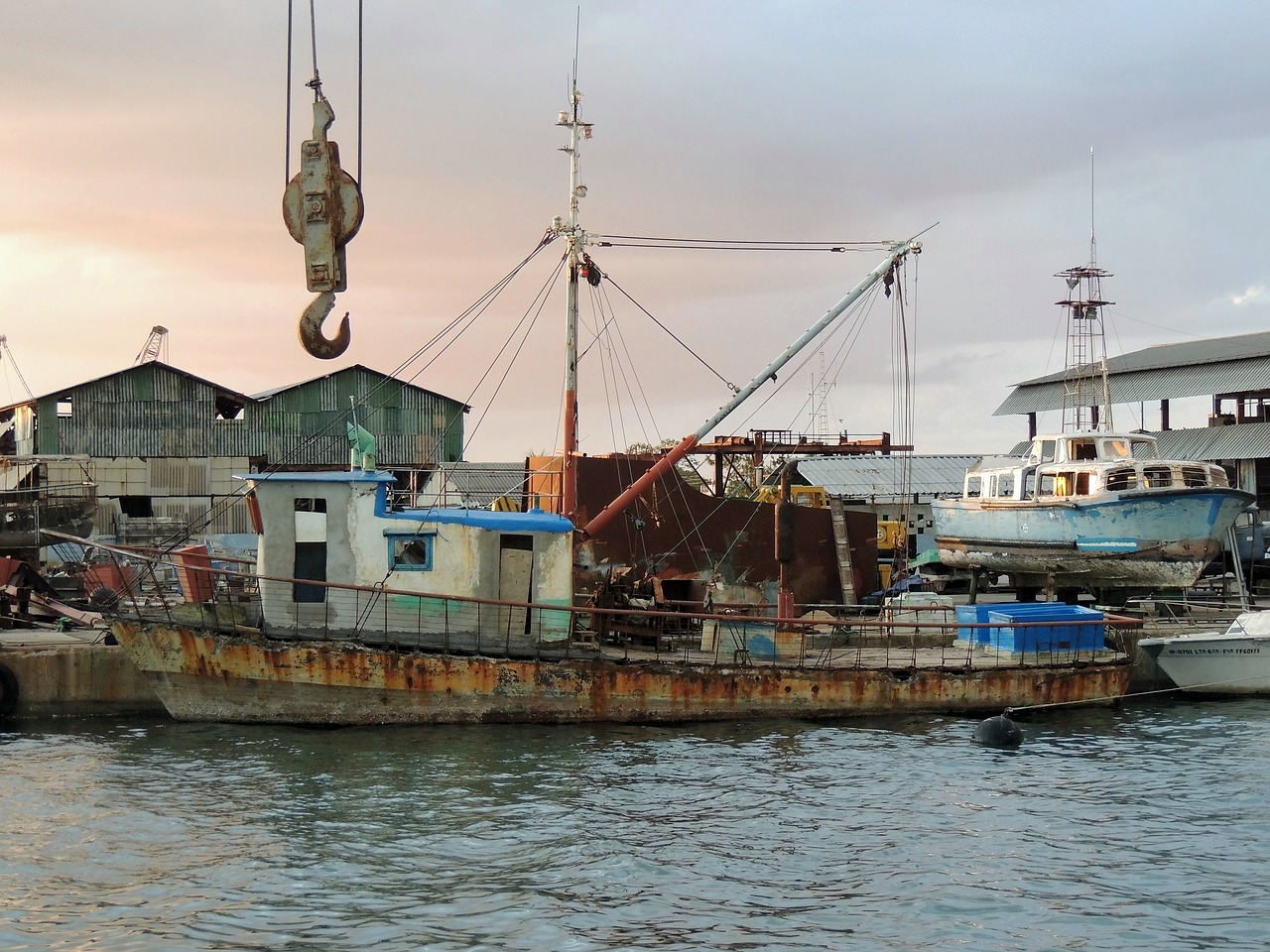 fishing trawler port free photo