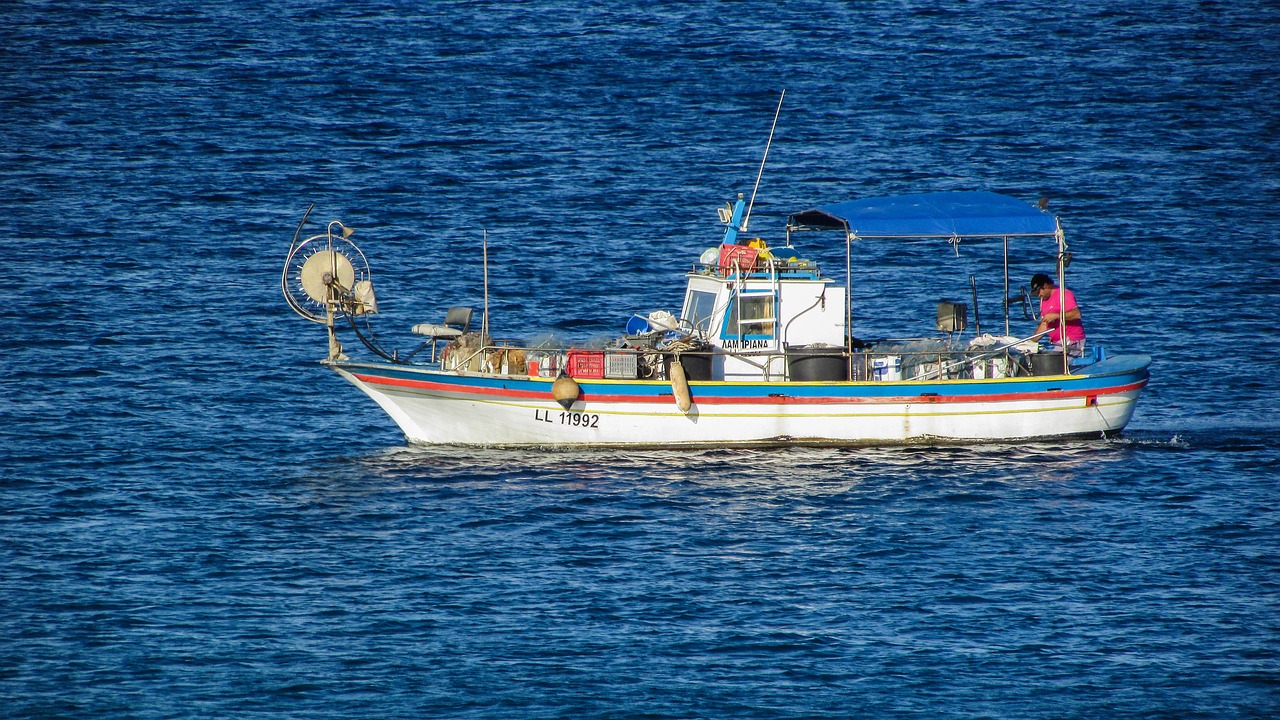 fishing boat fishing sea free photo