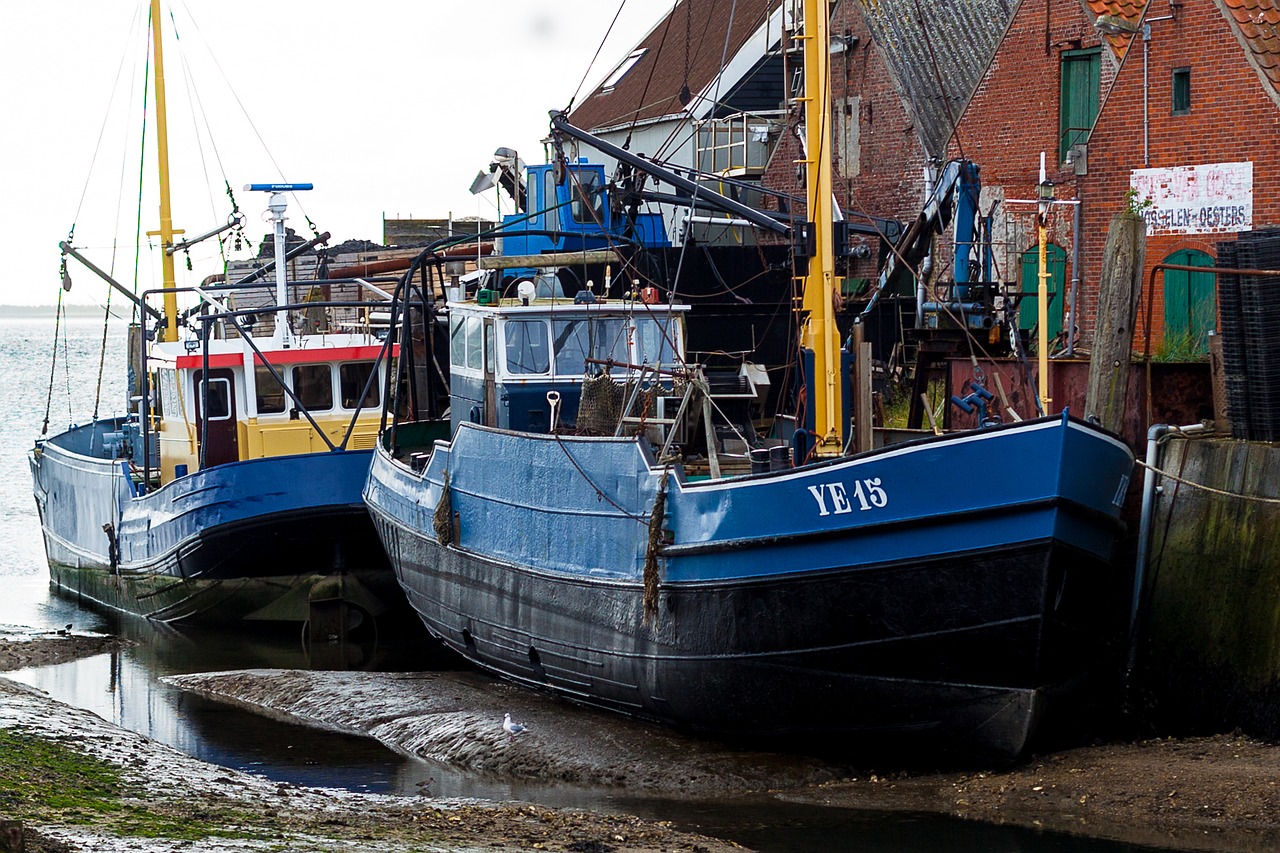 fishing boat yerseke cutter free photo