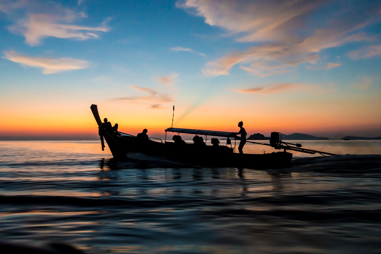 fishing boat thailand old free photo