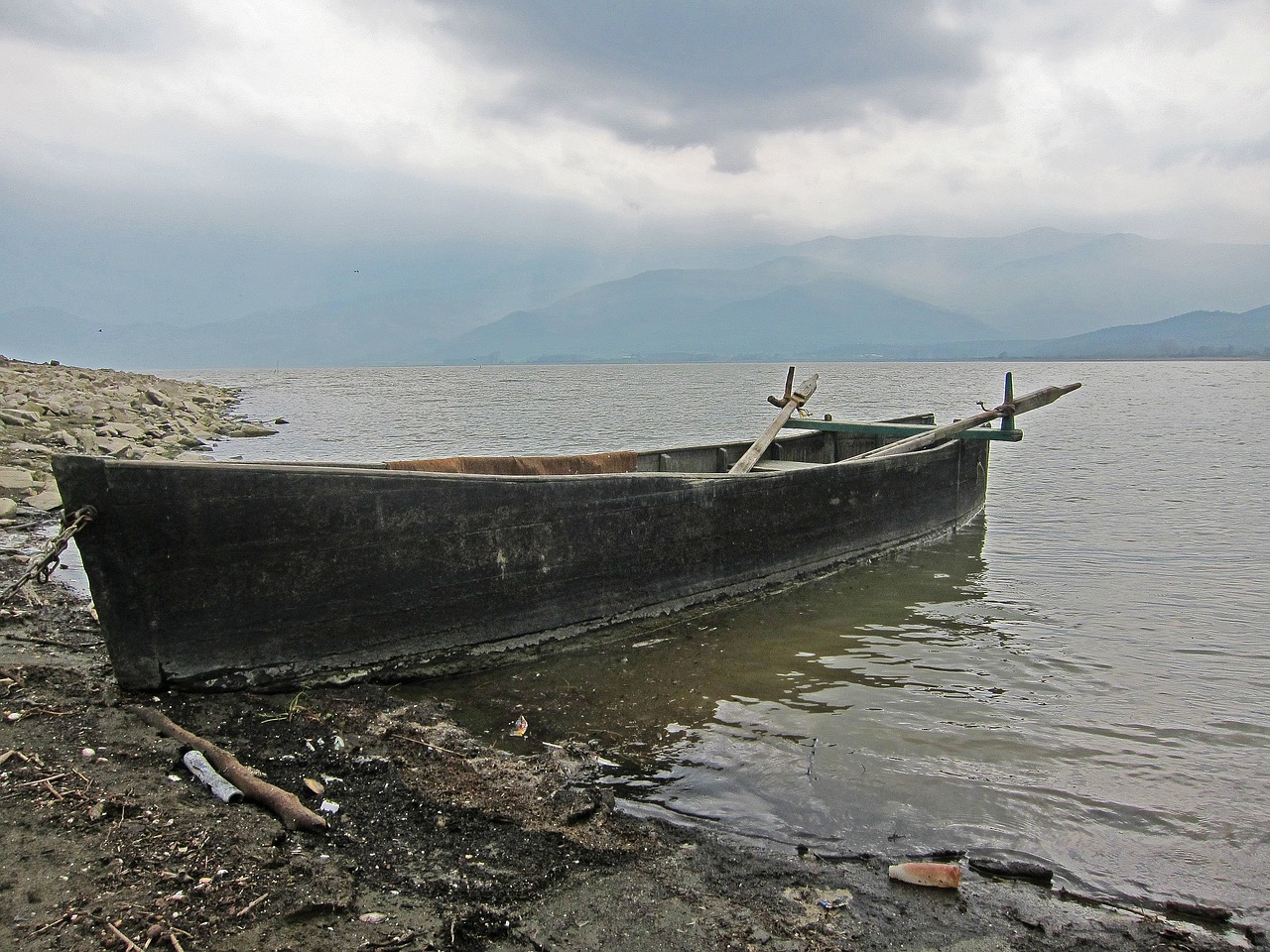 fishing boat lake greece free photo