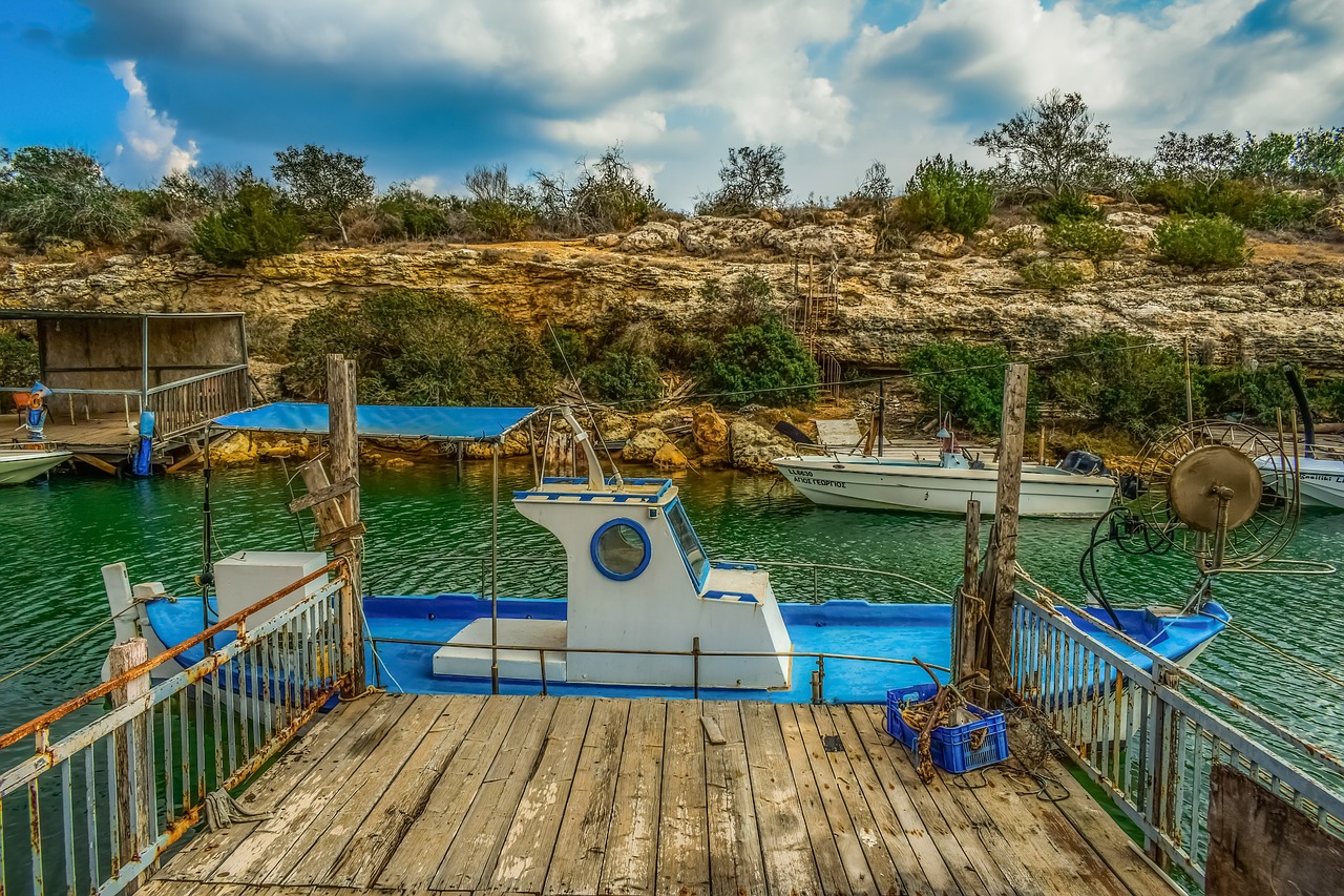 fishing boat  dock  fishing shelter free photo