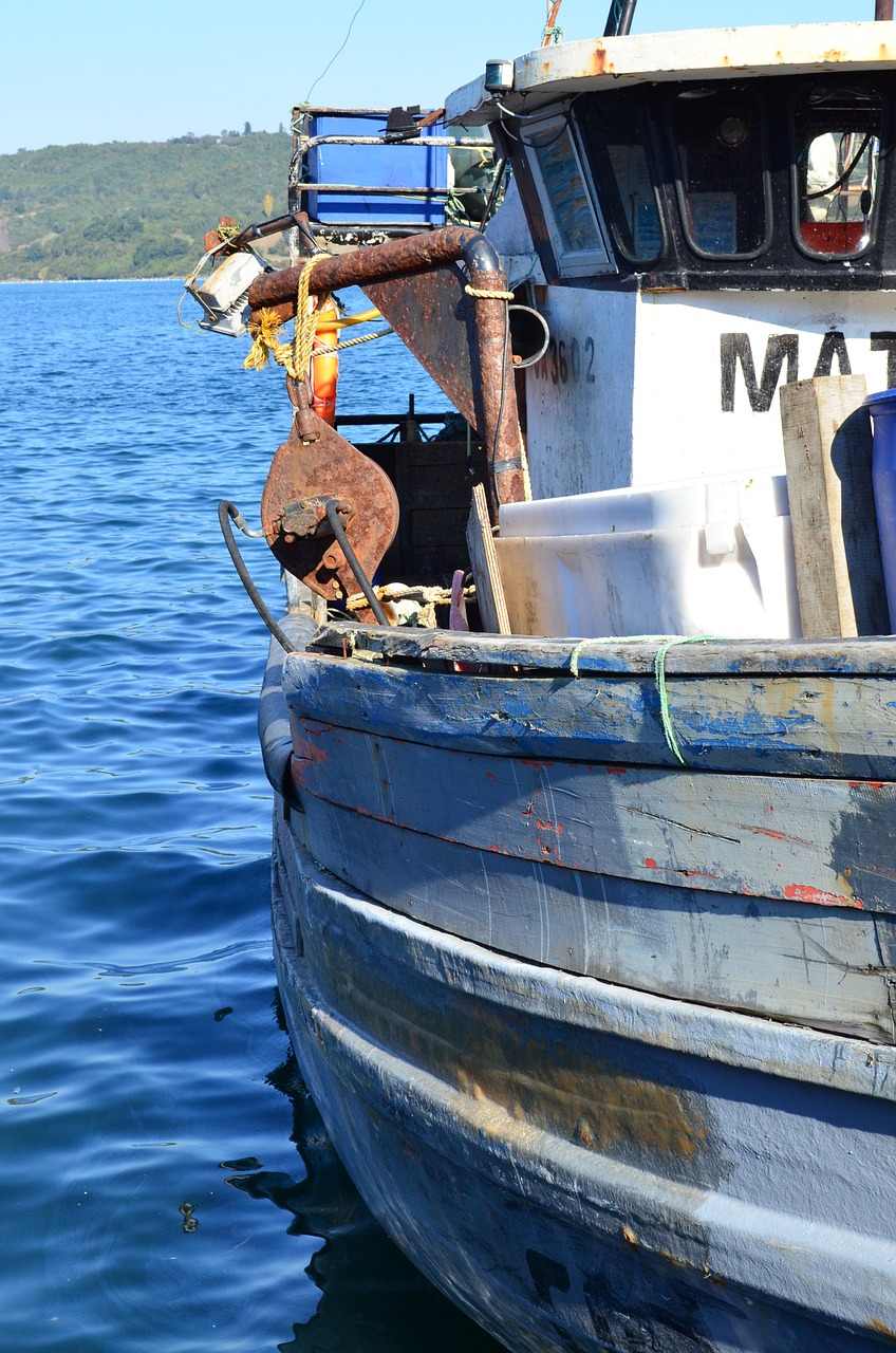 fishing boat fishing port free photo