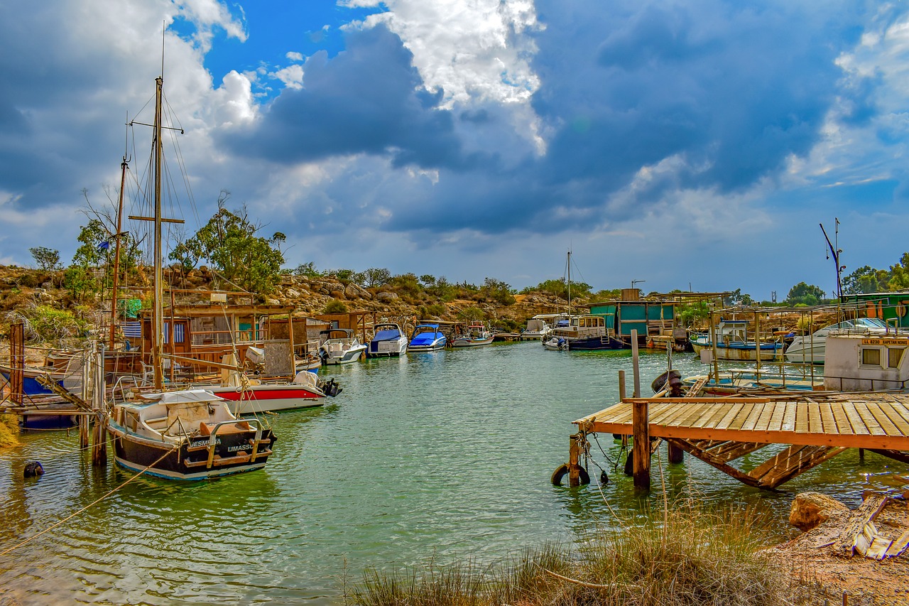 fishing boats  dock  fishing shelter free photo