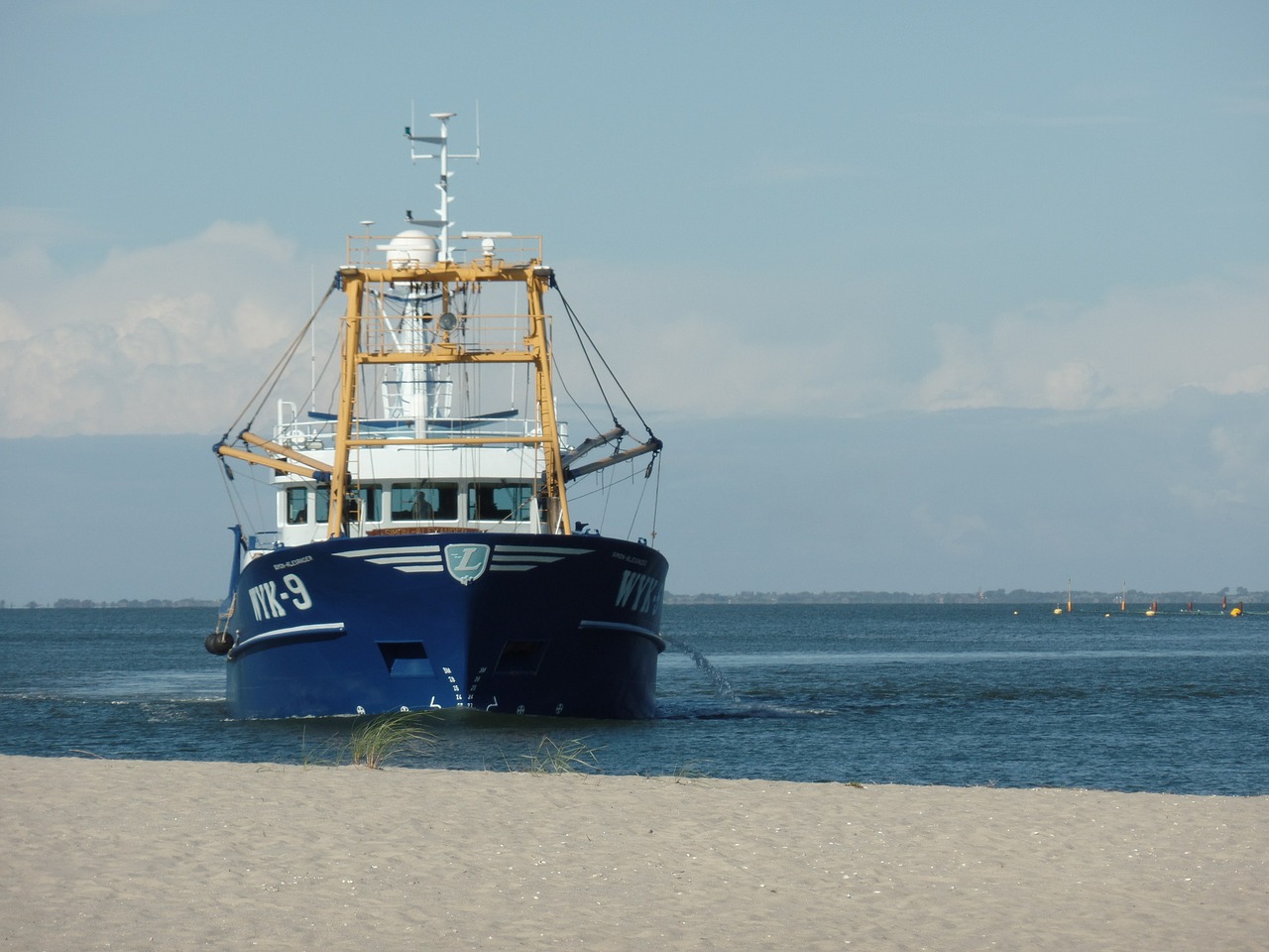 fishing vessel sea port free photo