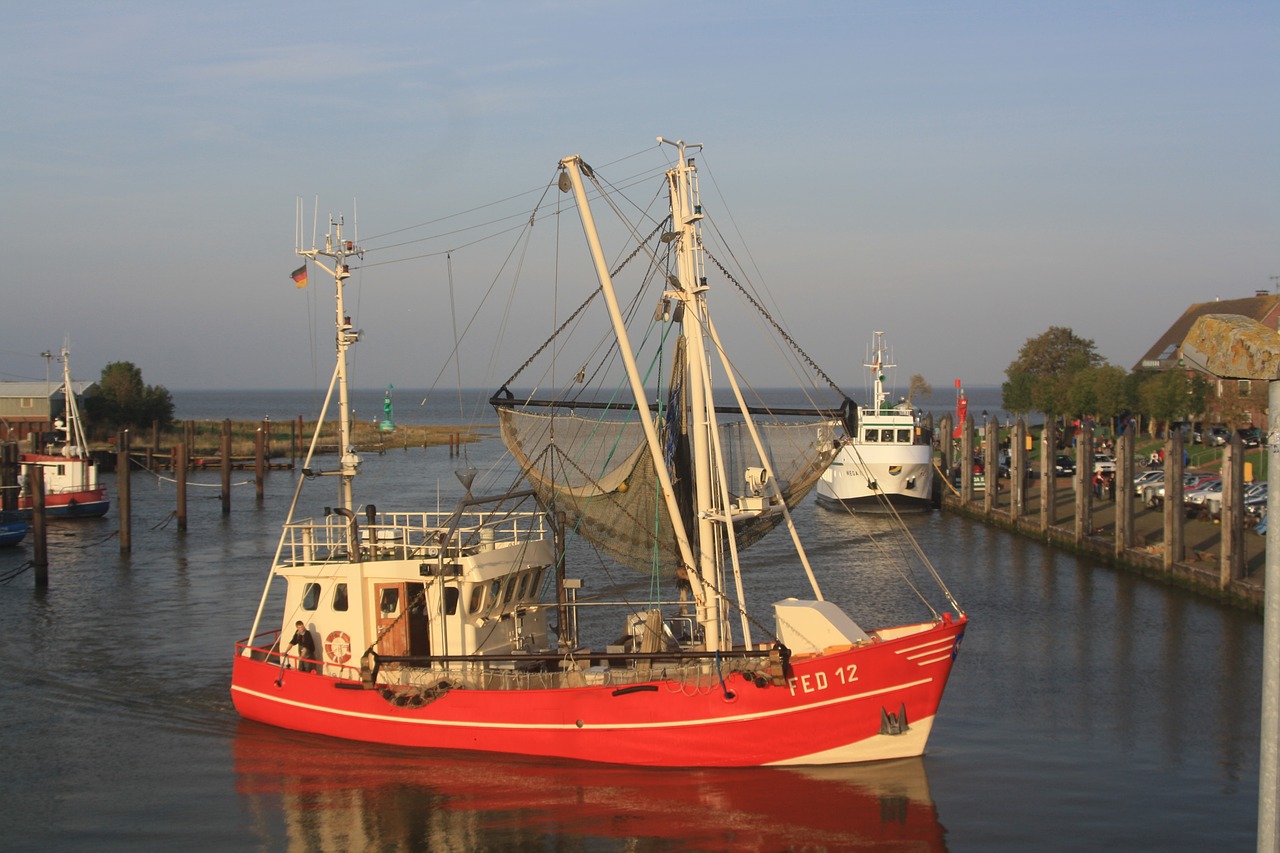 fishing vessel ship boot free photo