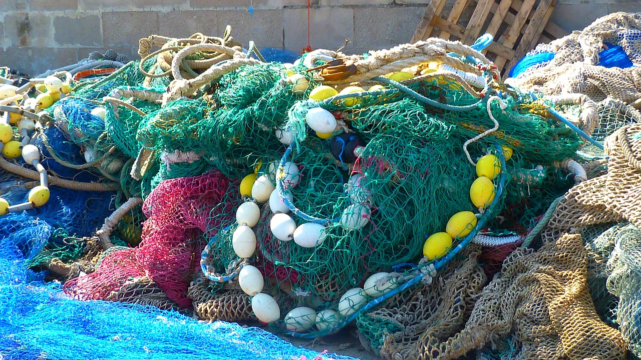 fishnet port colorful free photo