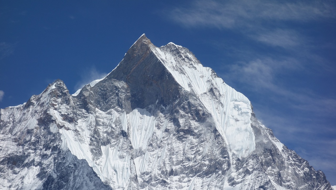 fishtail peak nepal snow mountain free photo