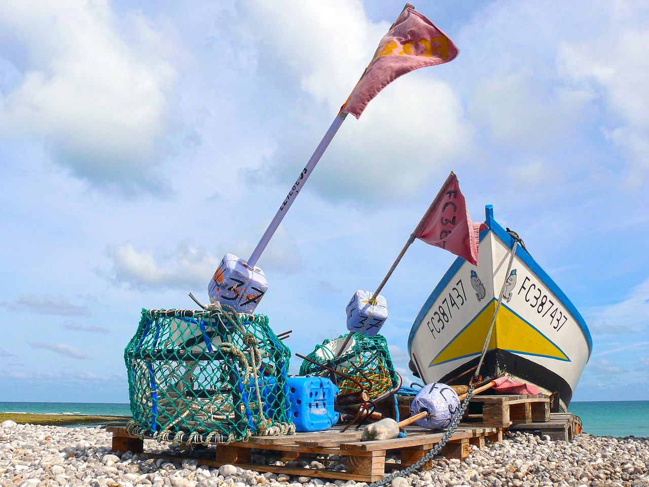 flag fishing traditional fishing free photo