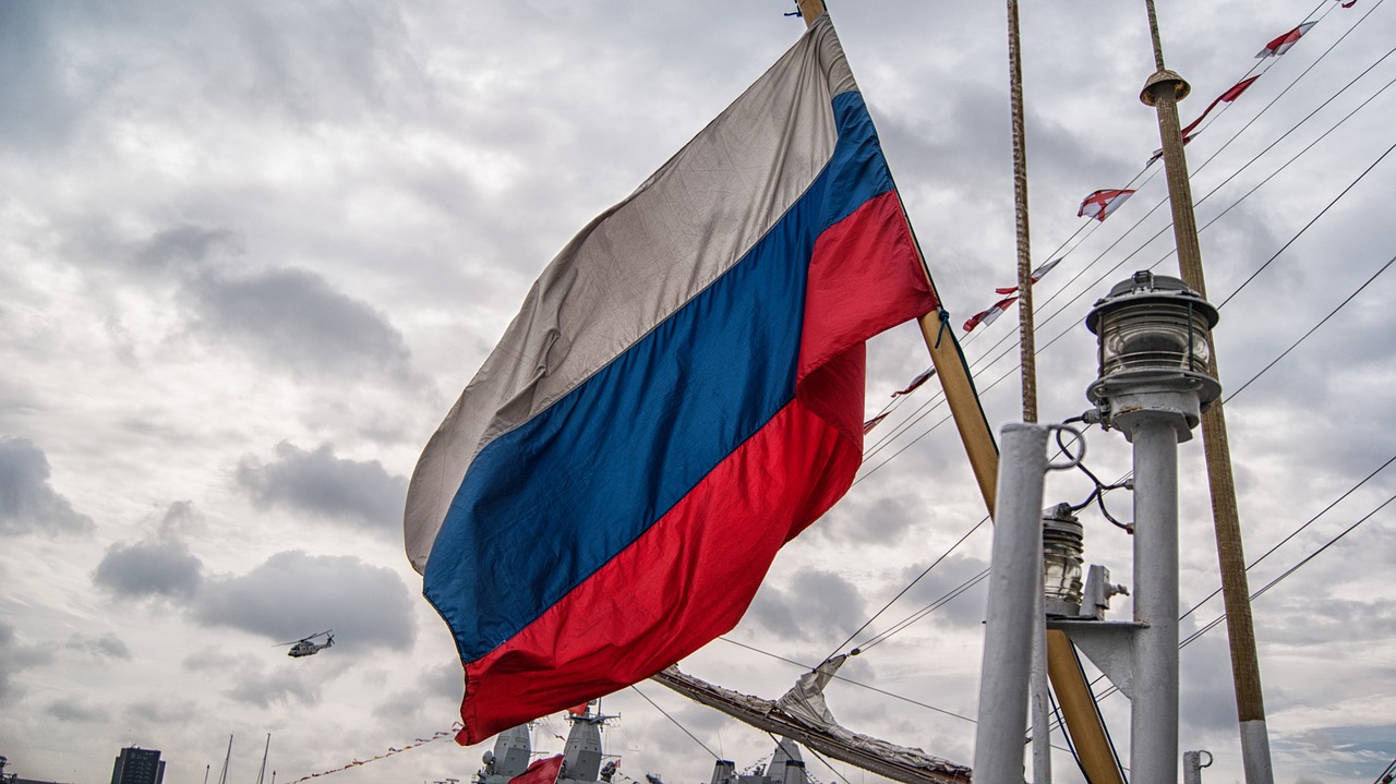 flag ship sailing free photo