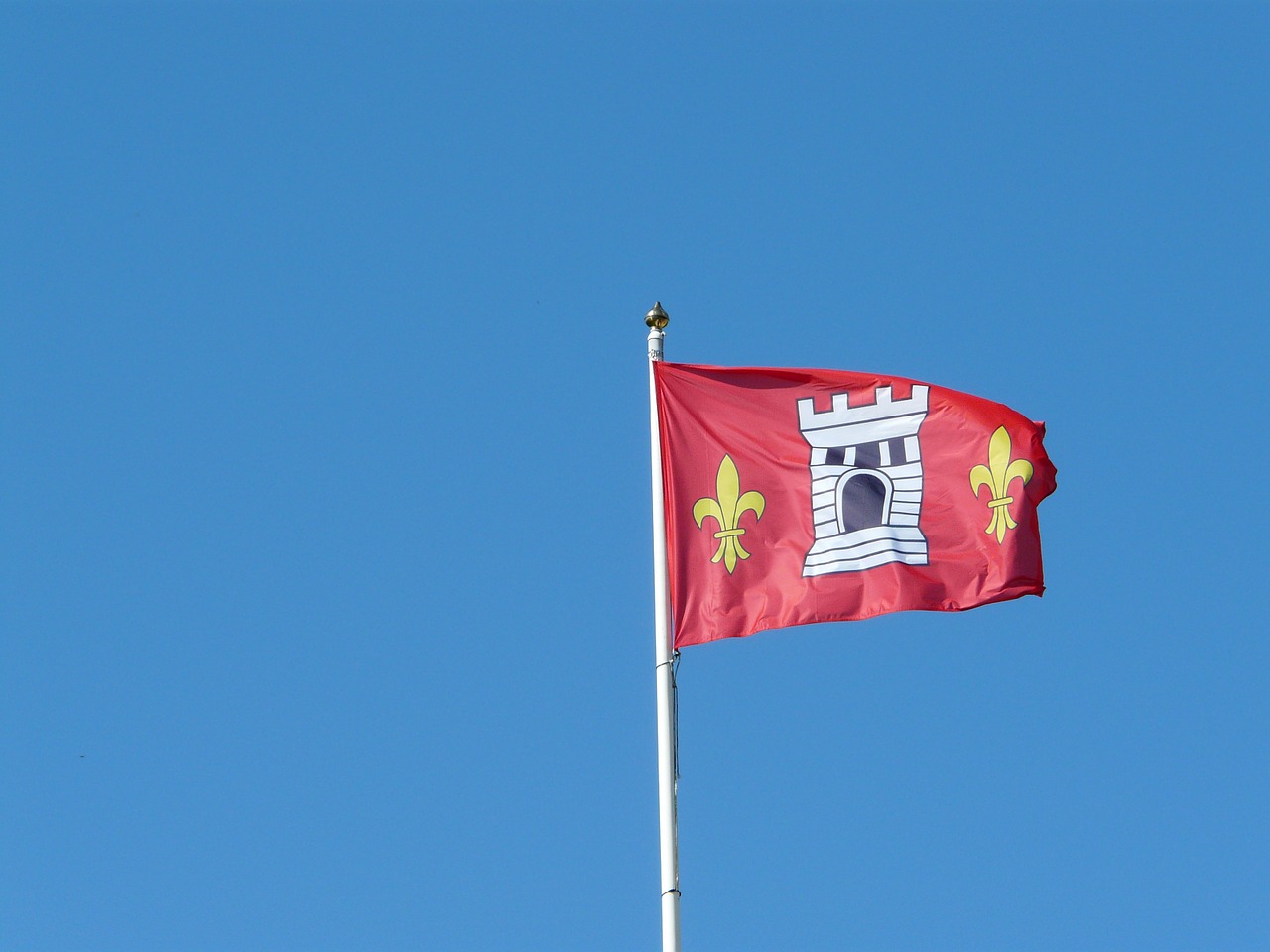 flag sky coat of arms free photo