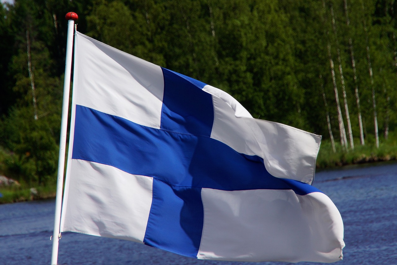 flag of finland blue cross flag finnish free photo