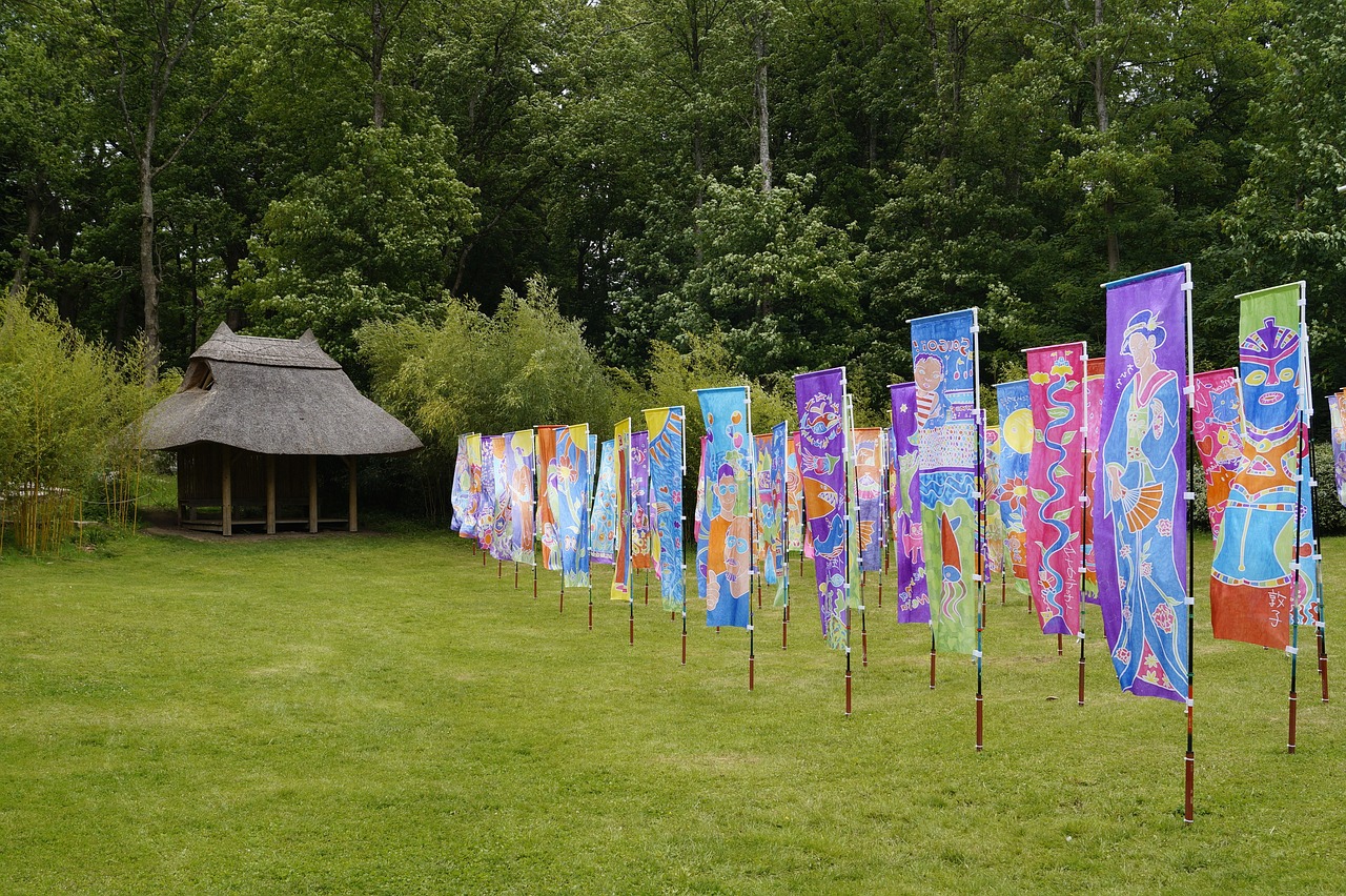 flags silk painted free photo