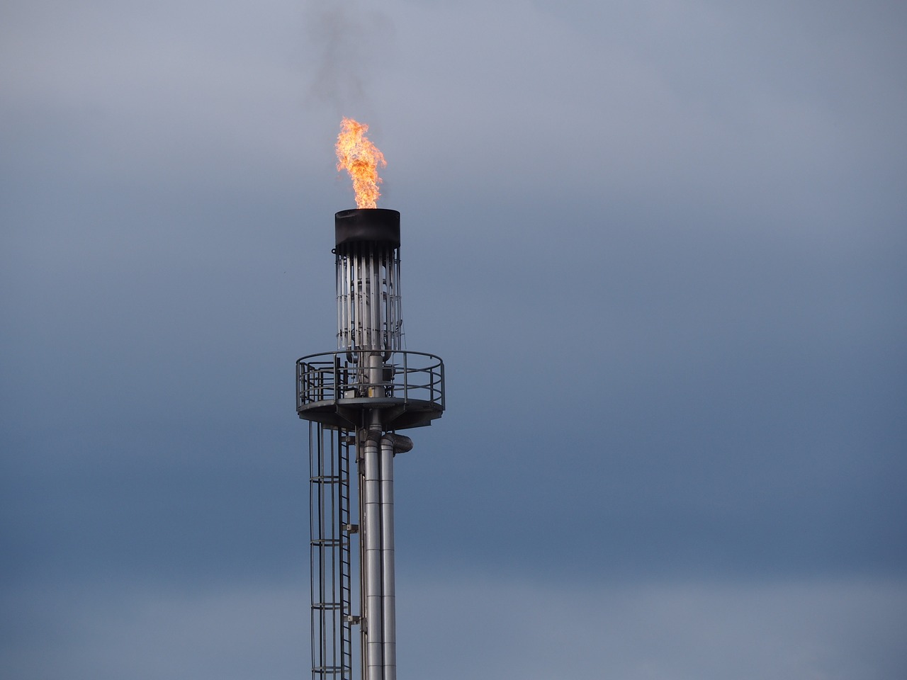flame oil drillers gas flame free photo