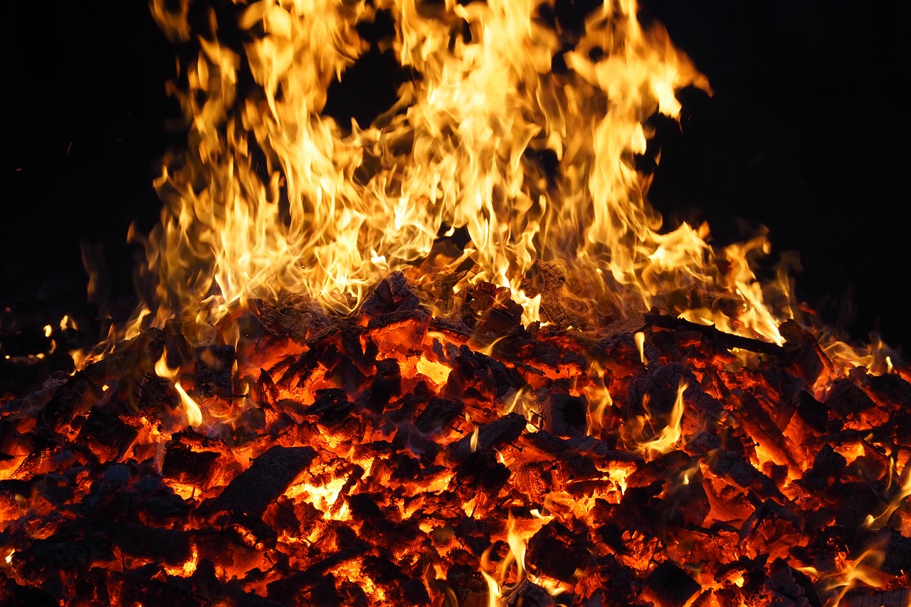 flame  heat  flammable free photo