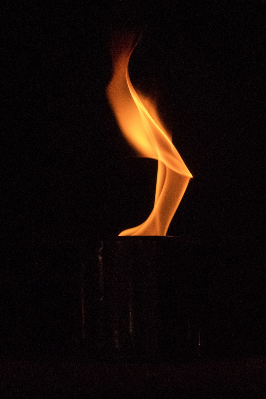 flamen fire glowing free photo