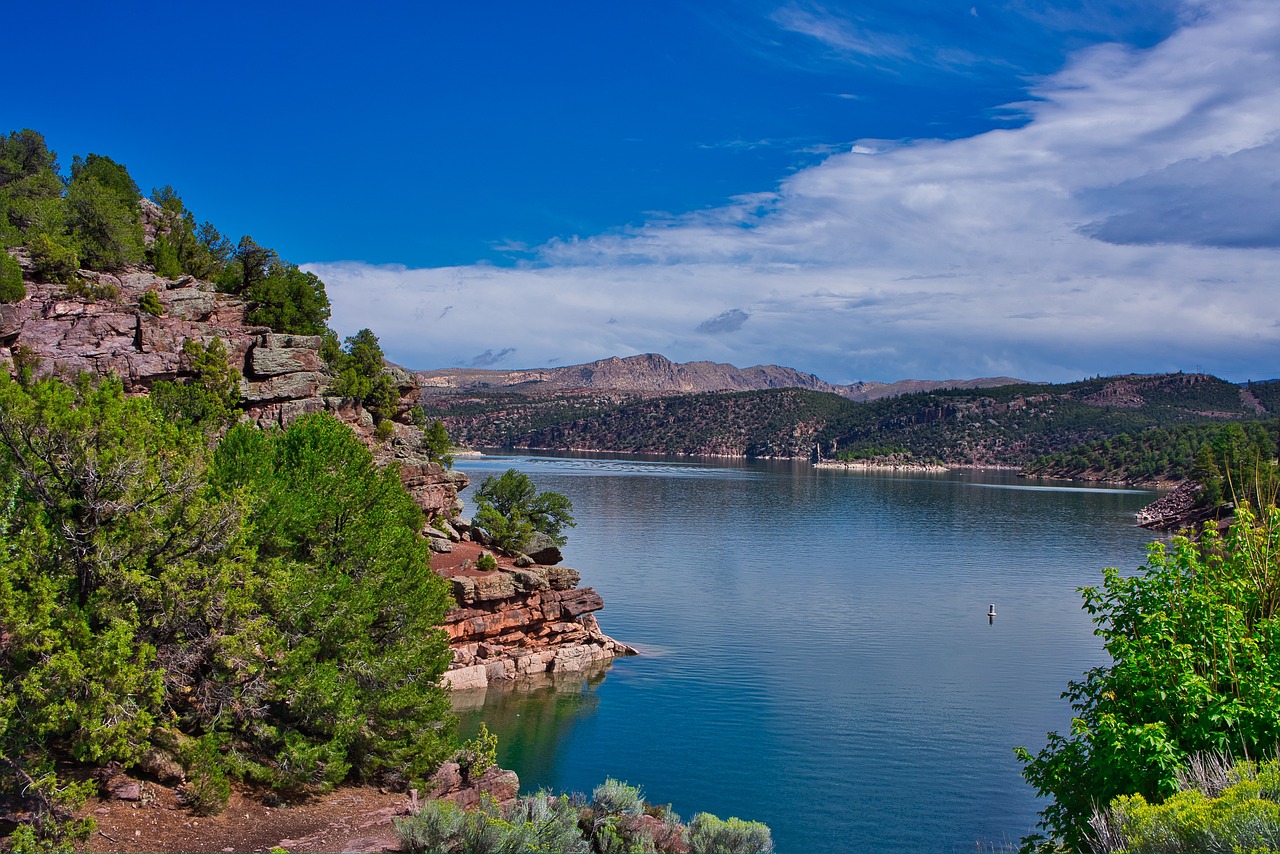 flaming  gorge  basin free photo