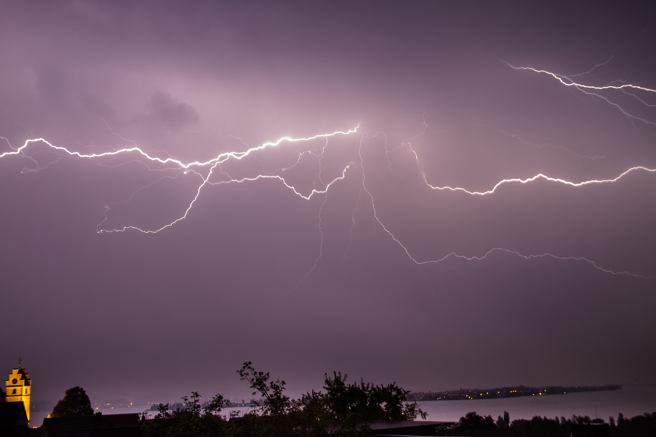 flash thunderstorm storm free photo