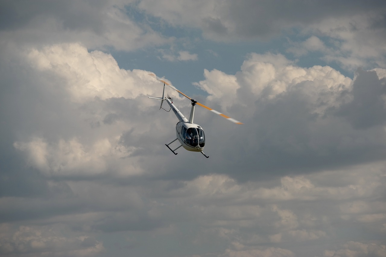 flight airshow dunaújváros helicopter free photo