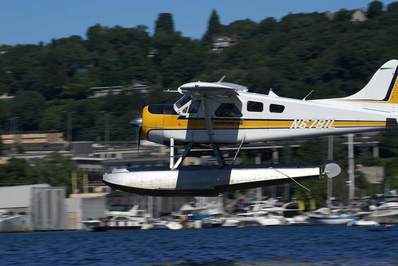 float plane lake union seattle wa free photo