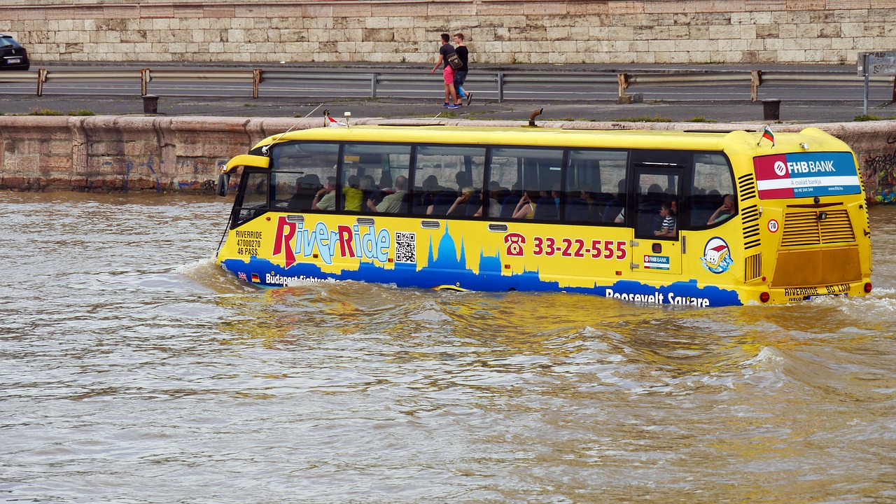 flood coach bus free photo