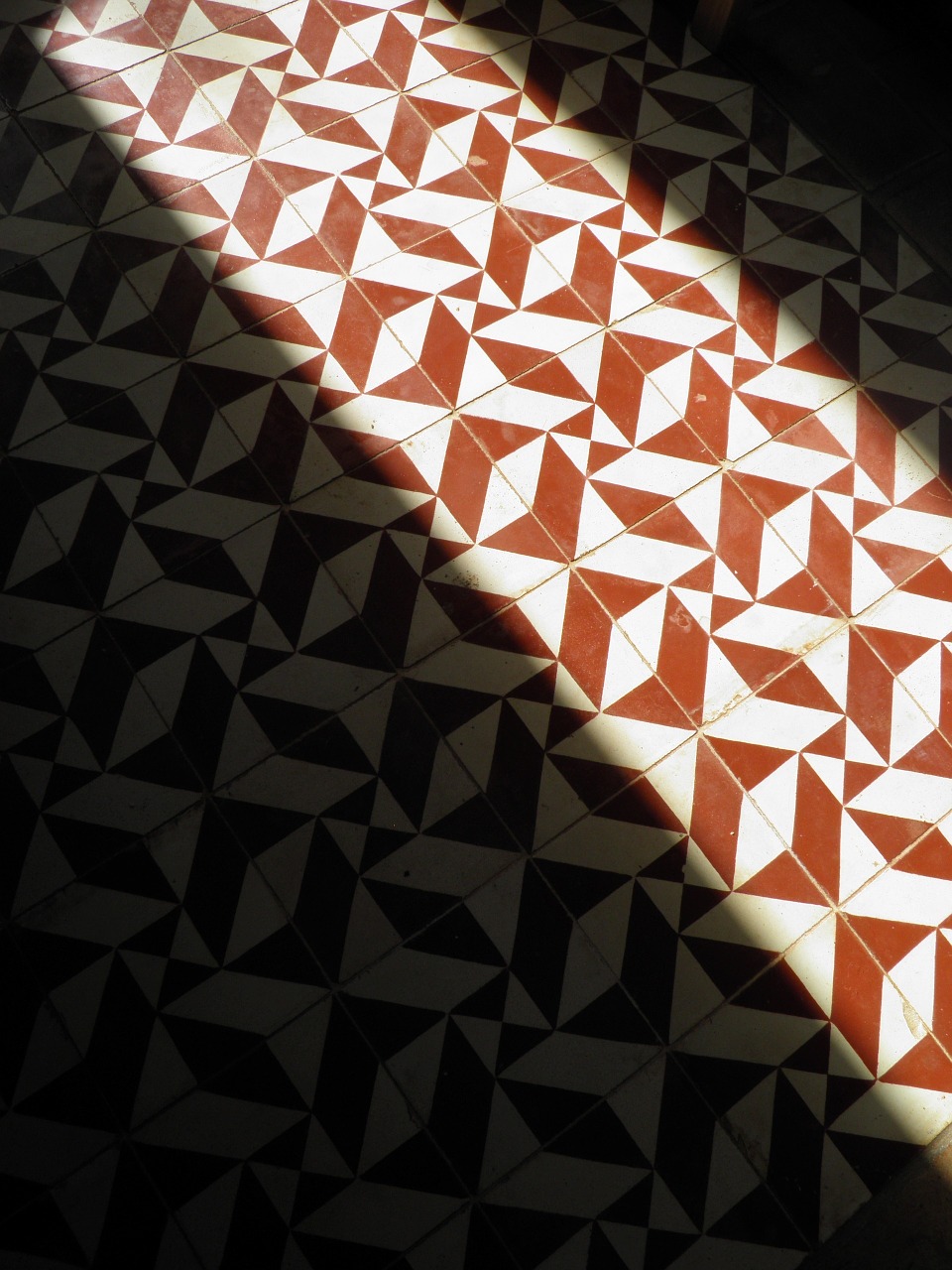 floor tiles tesselated free photo