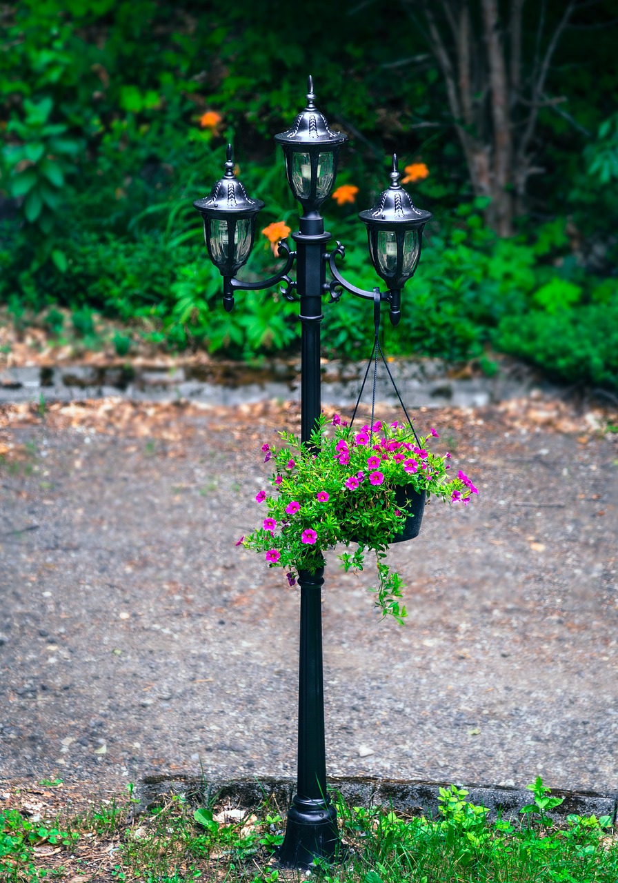 floor lamp house path free photo