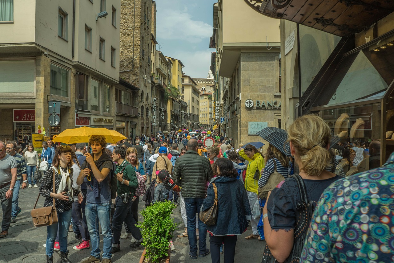 florence italy people free photo