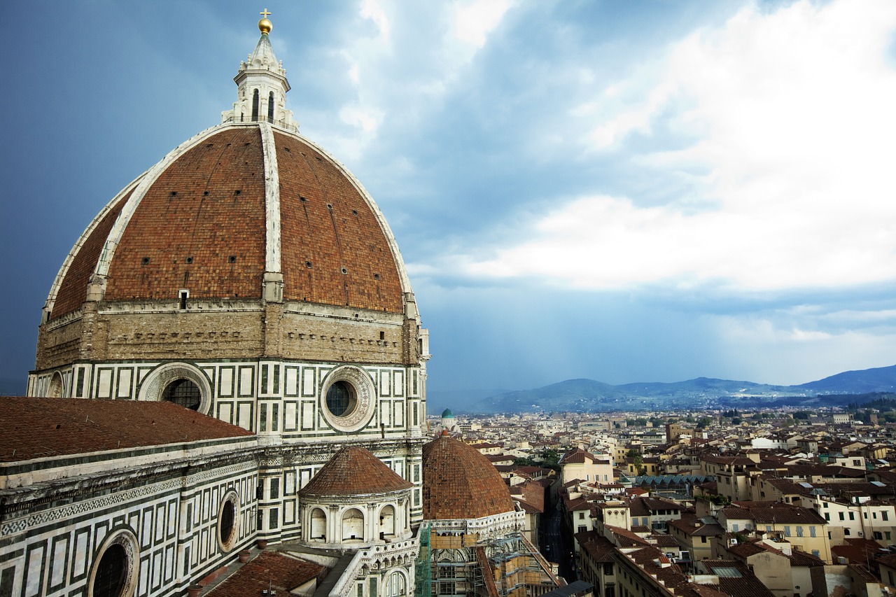 florence cathedral cathedral of saint mary church free photo