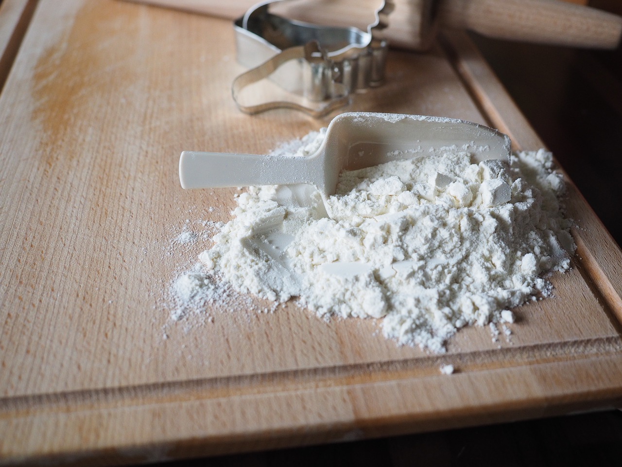flour flour scoop bake free photo