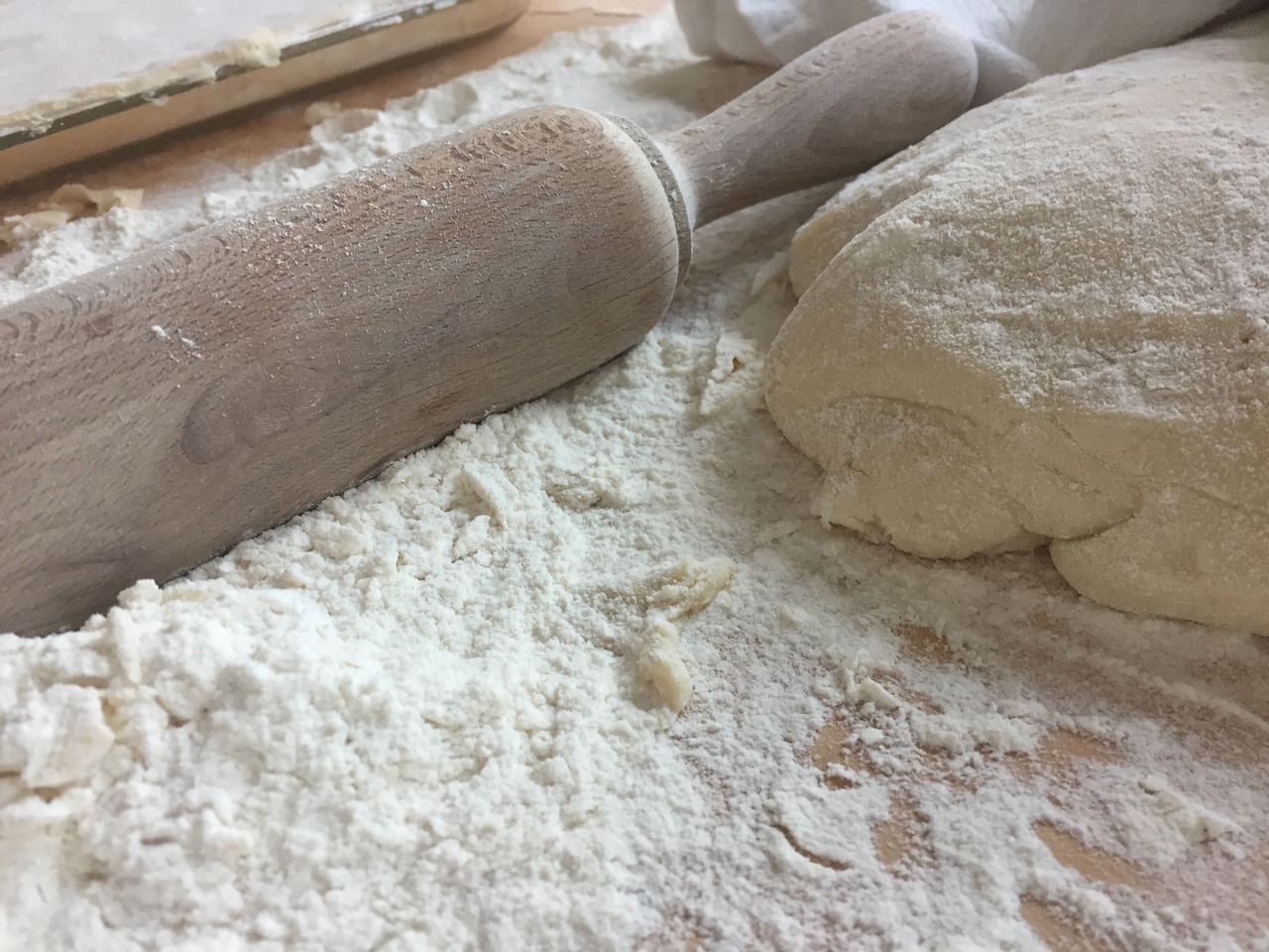 flour  food  preparation free photo