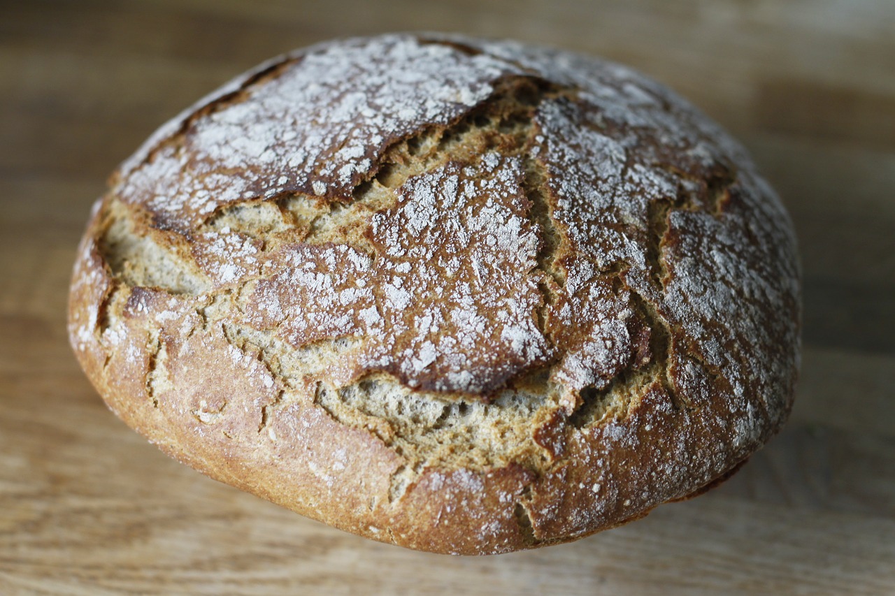 flour rye bread free photo