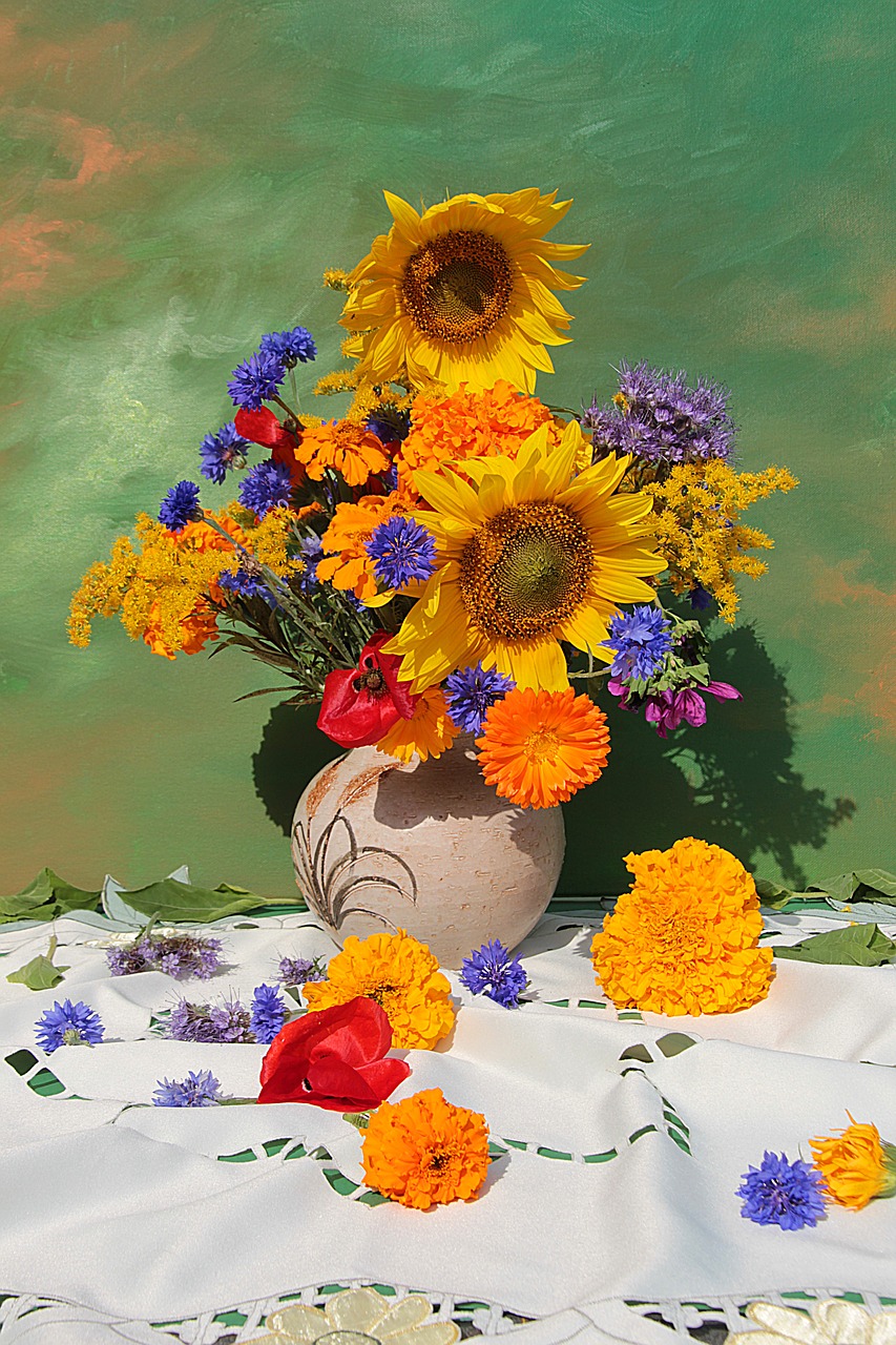 flower vase bouquet sunflower free photo