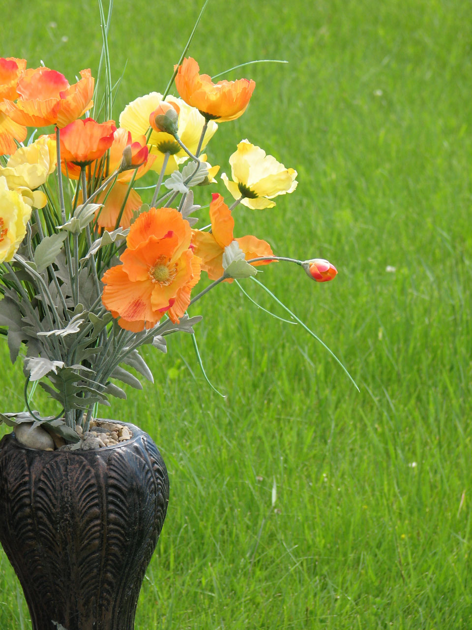 flowers vase grass free photo