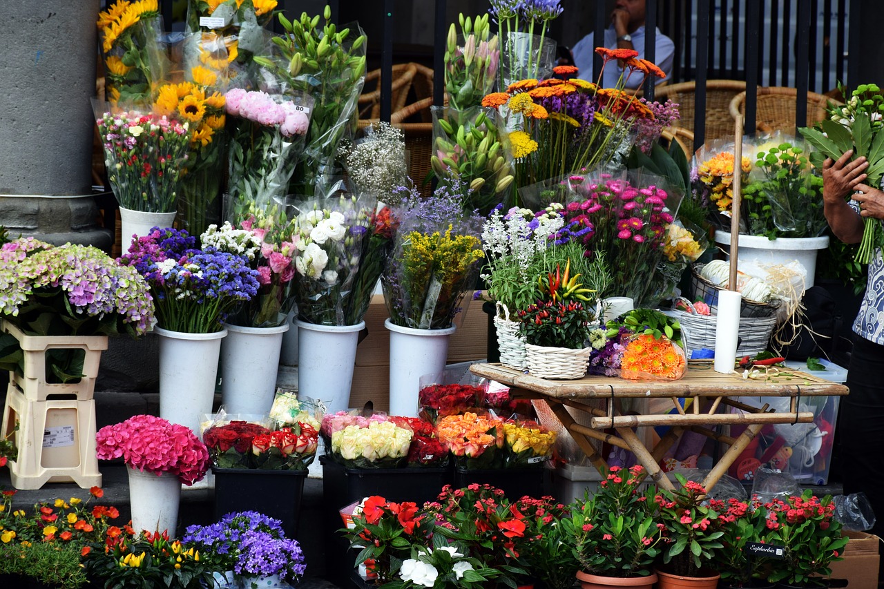 flowers market bouquettes free photo