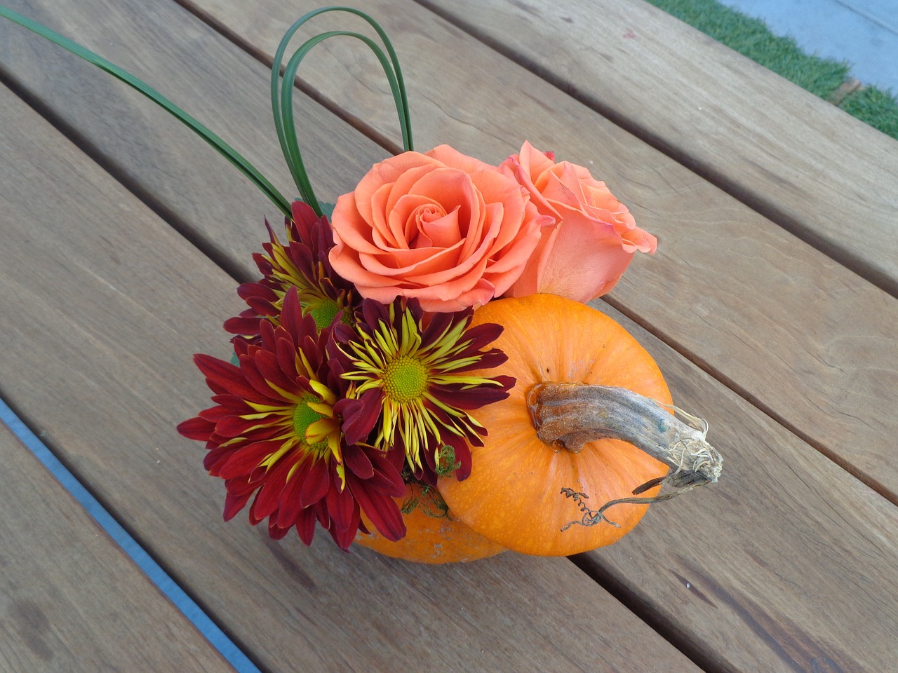 flowers bucket artistic free photo