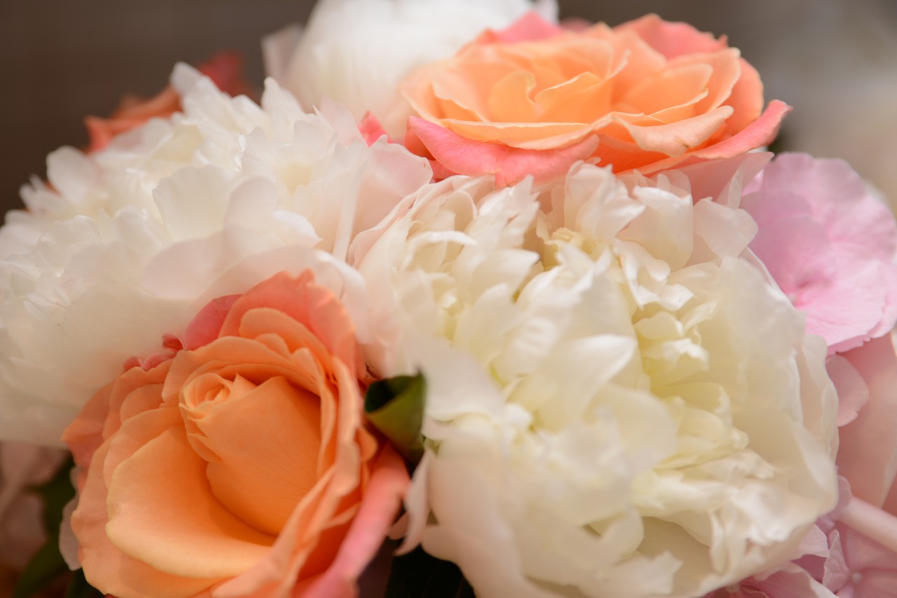 flowers wedding bouquet free photo