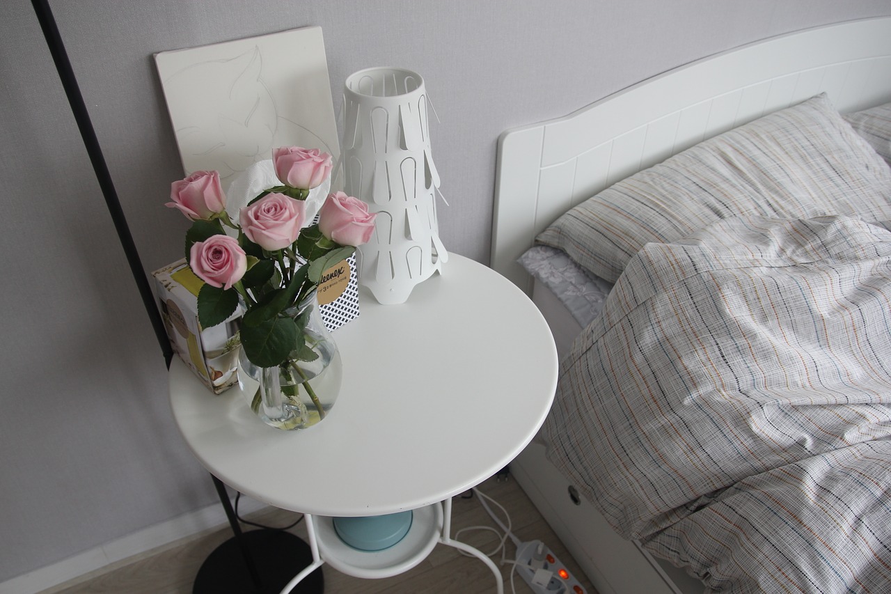 flowers rose bedroom free photo