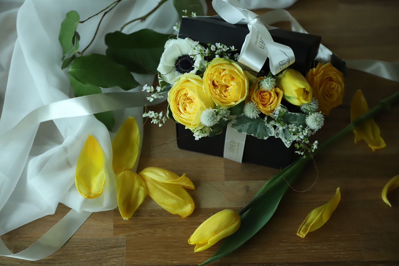 flowers bouquet de fleurs congratulations free photo