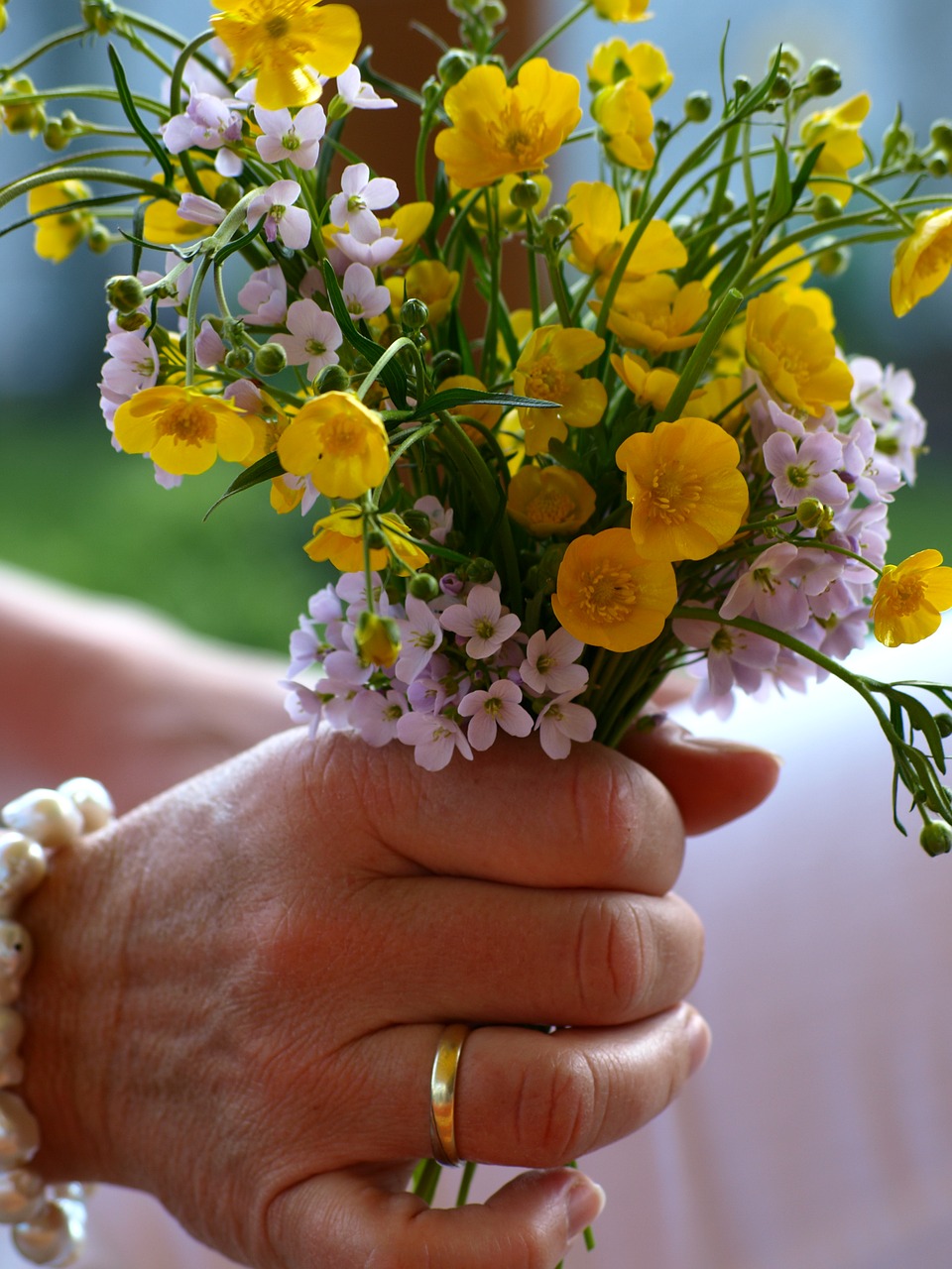 flowers  hand  ring free photo