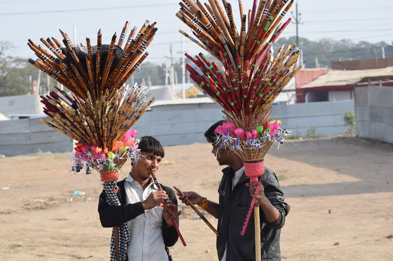 flute  sellers  happy free photo