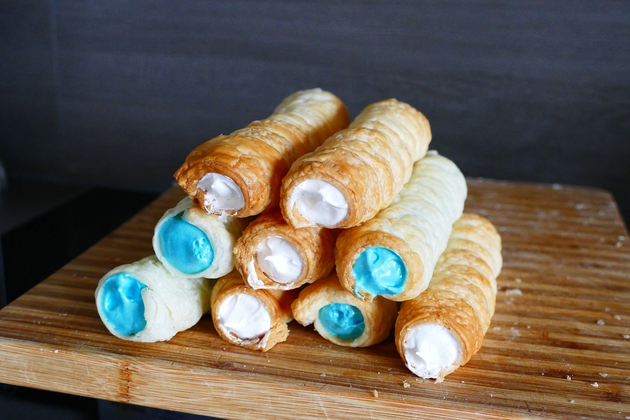 foam roller  dessert  delicious free photo