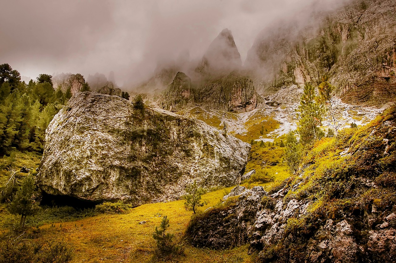 fog  dolomites  mount kofel free photo