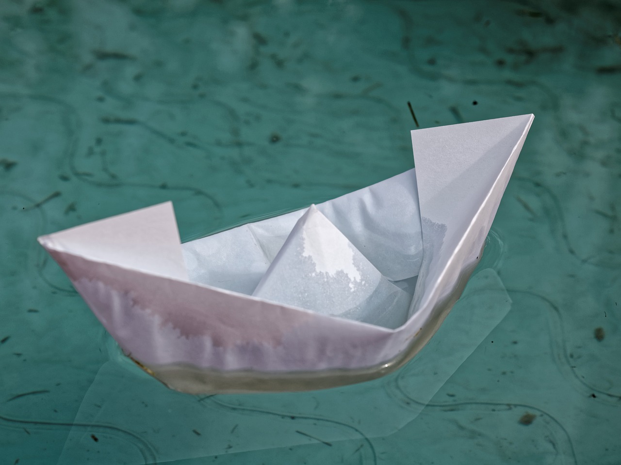 fold paper boat water free photo