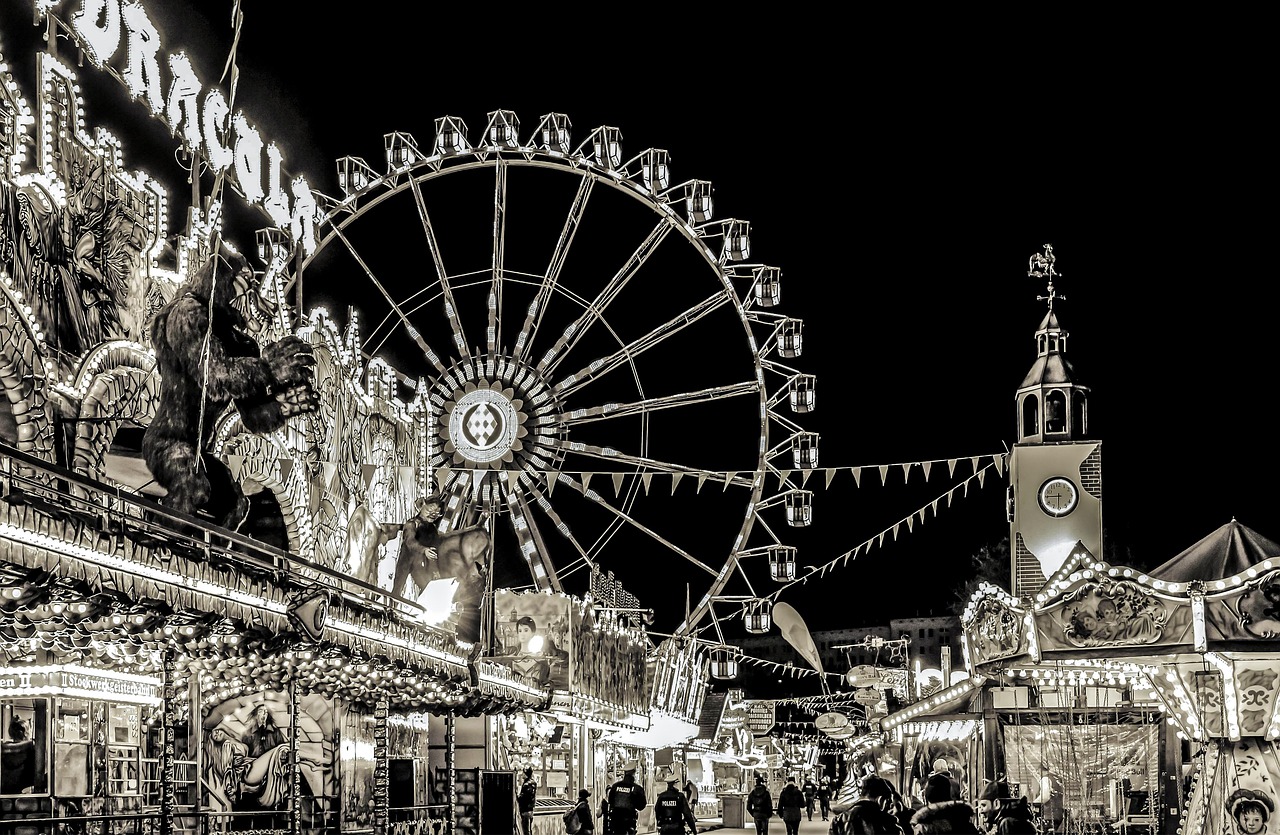 folk festival frankfurt ferris wheel free photo